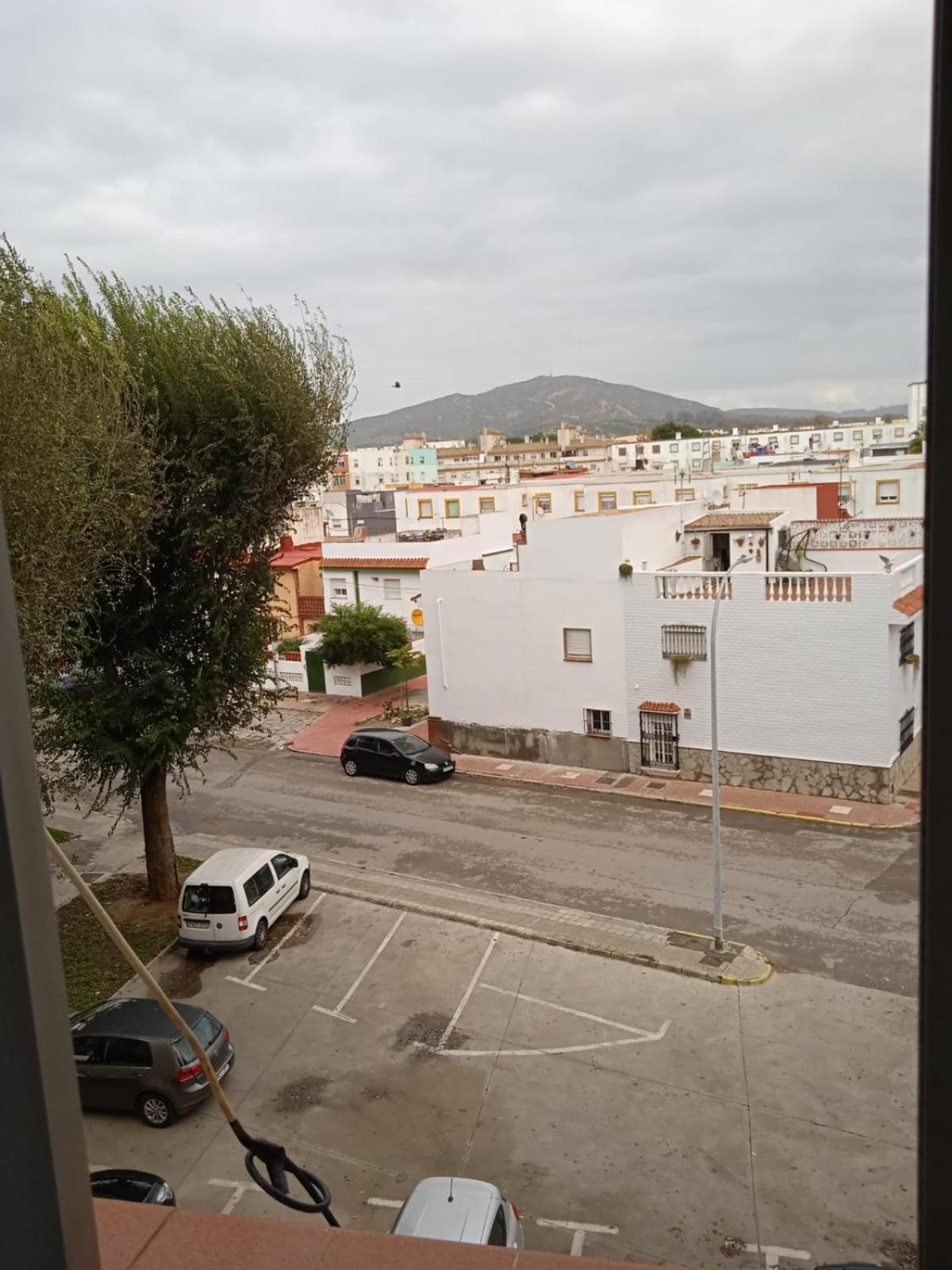 Vistas A 3 Paises Y 2 Continentes 1º Linea De Playa A 5 Minutos De Gibraltar Lejlighed La Línea de la Concepción Eksteriør billede